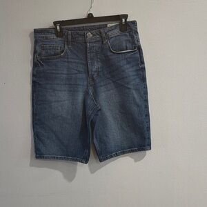 Denim&Co Classic Blue Jean Shorts size 32